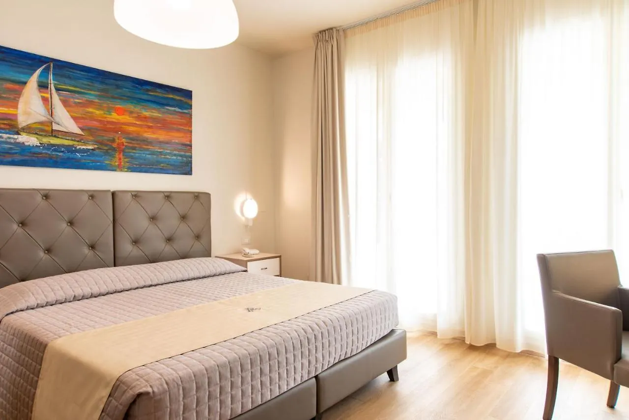 Hotel Atlantico Forte dei Marmi 4*,  Italy