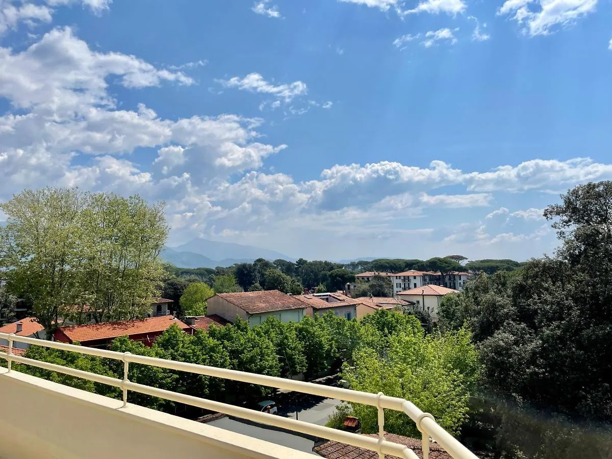 Hotel Atlantico Forte dei Marmi 4*,  Italy